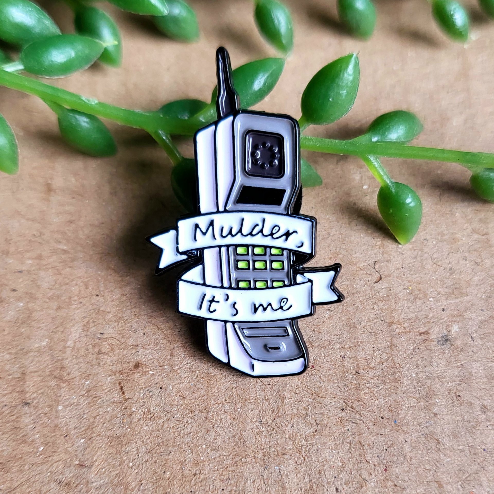 X Files Mulder Enamel Pin badge