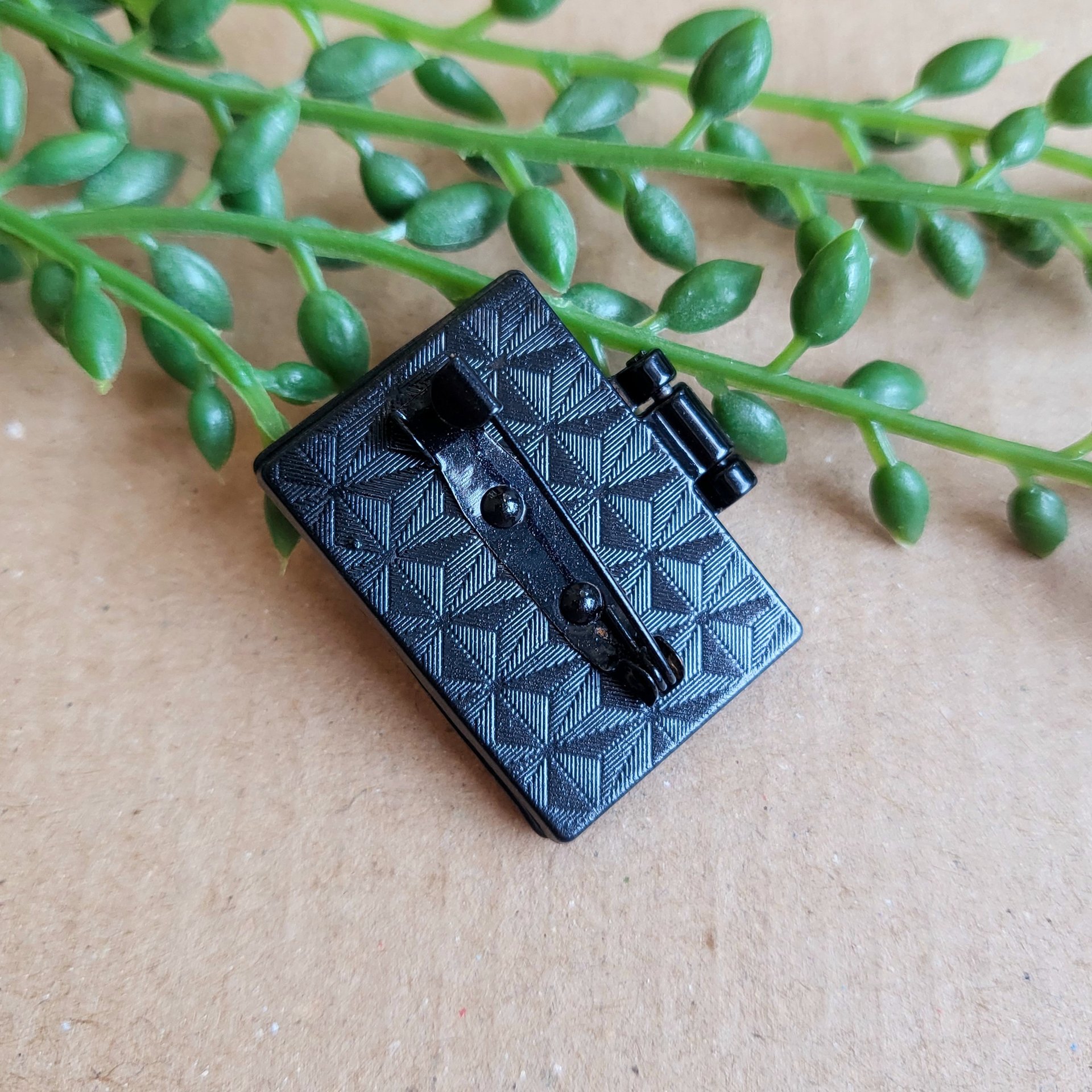 Simpsons X Files Enamel Pin badge
