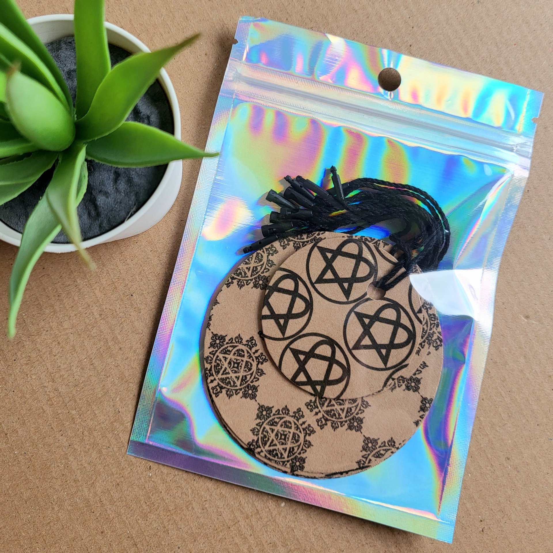 HIM Heartagram Gift Tags
