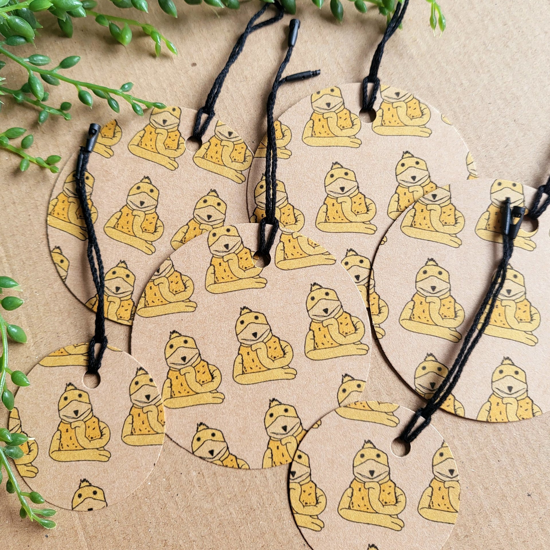 Flat Eric Gift Tags