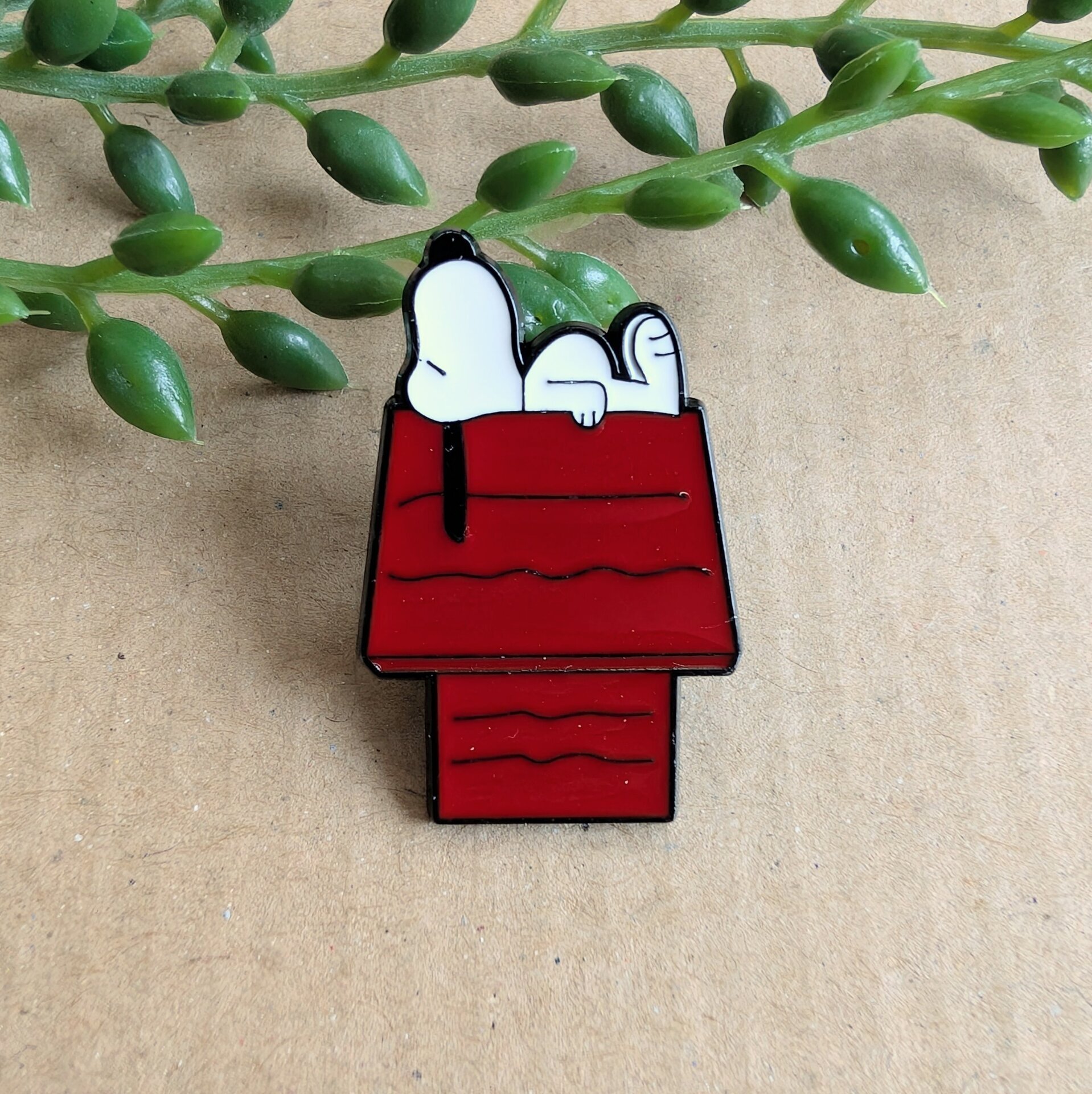 Peanuts Snoopy Enamel Pin Badge