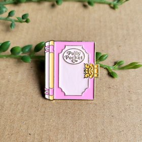 Polly Pocket Pink pin badge