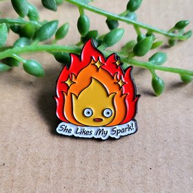 Howls Moving Castle Pin badge
