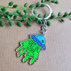 UFO spaceship Keyring - get in loser