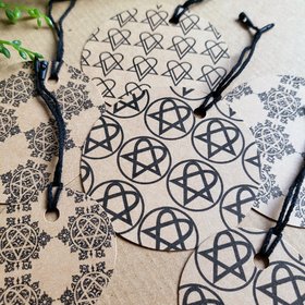 HIM Heartagram Gift Tags