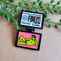 Simpsons X Files Enamel Pin badge