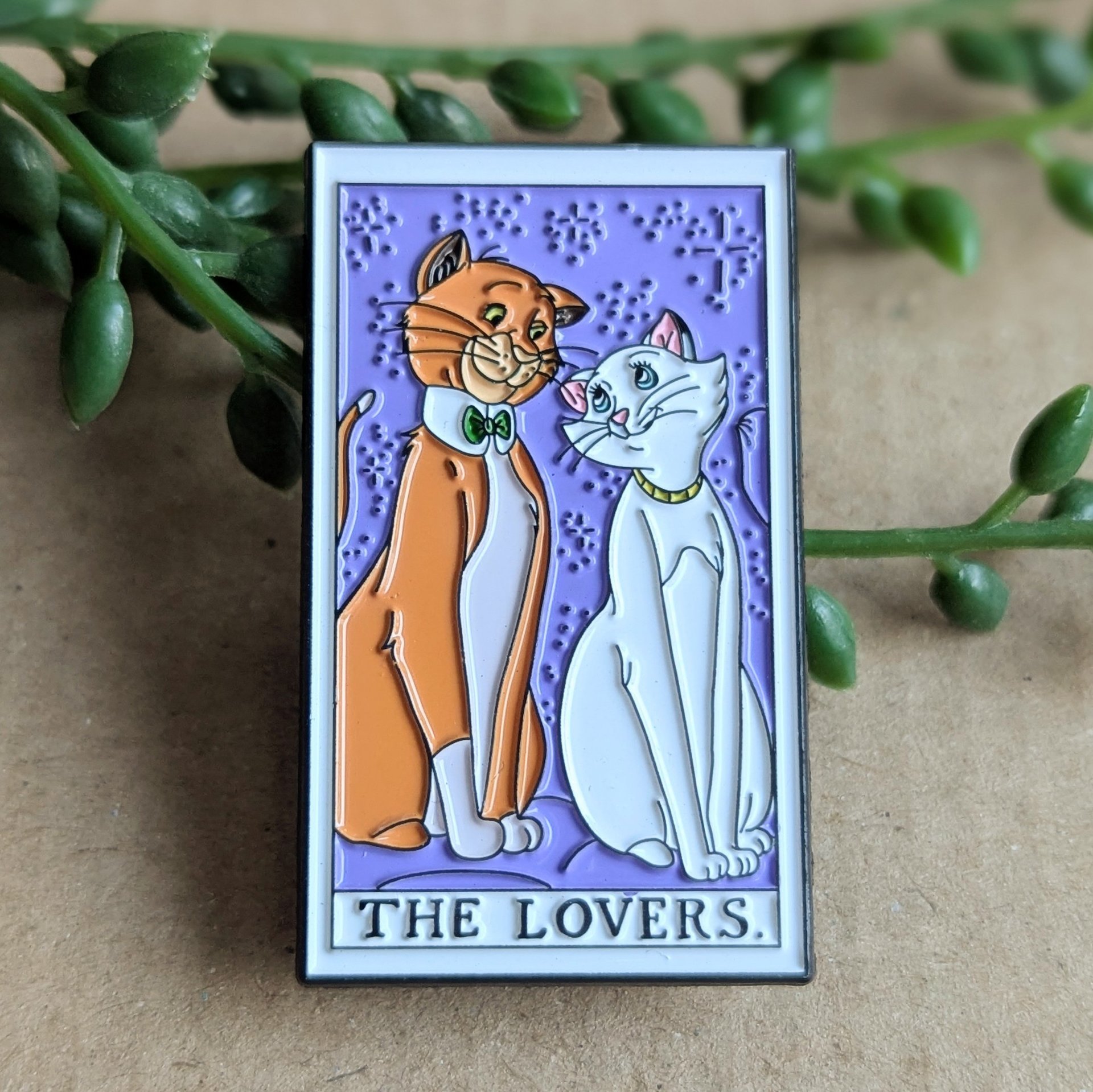 The Aristocats Enamel Pin Badge - Lovers Tarot Card