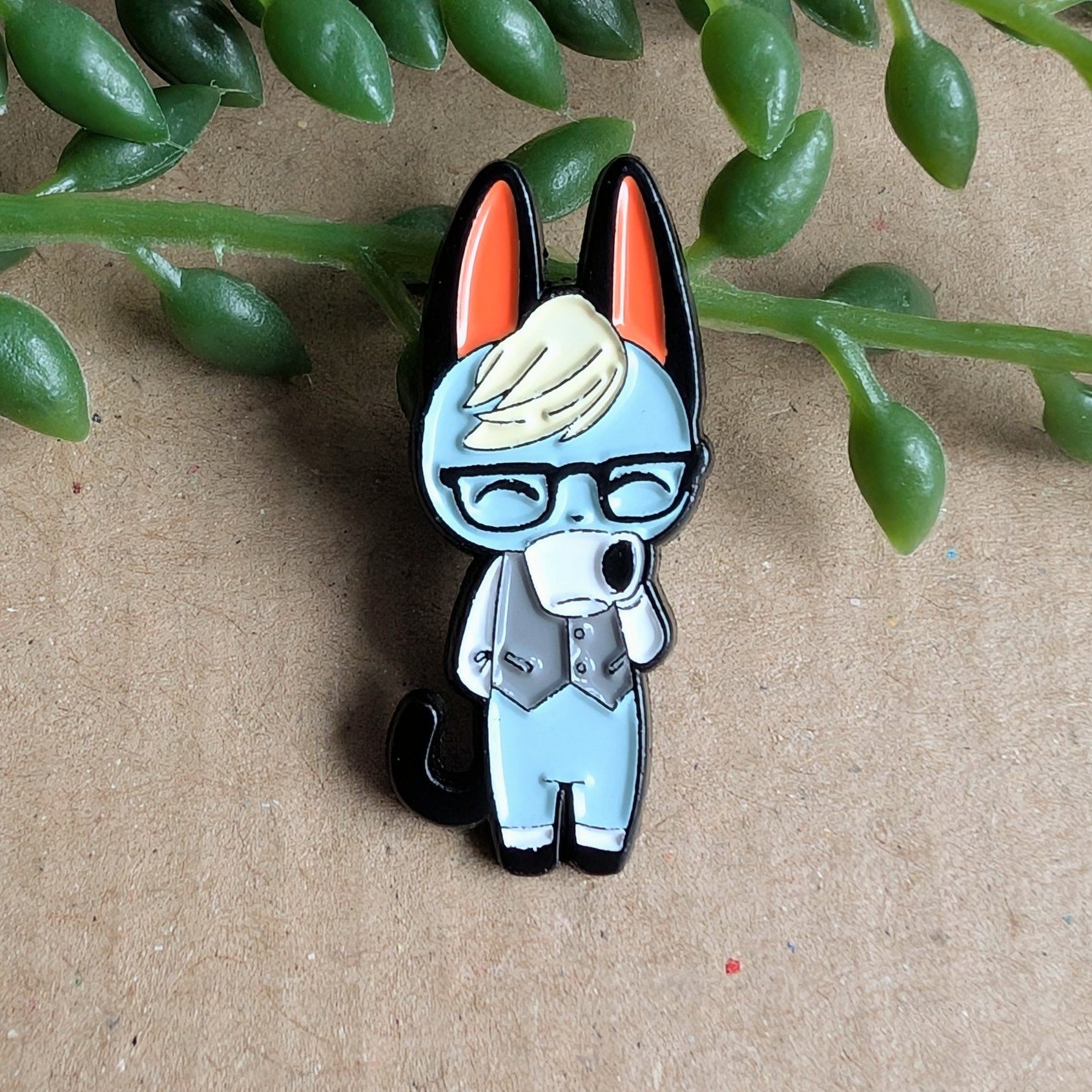 Animal Crossing Enamel Pin Badge - Raymond