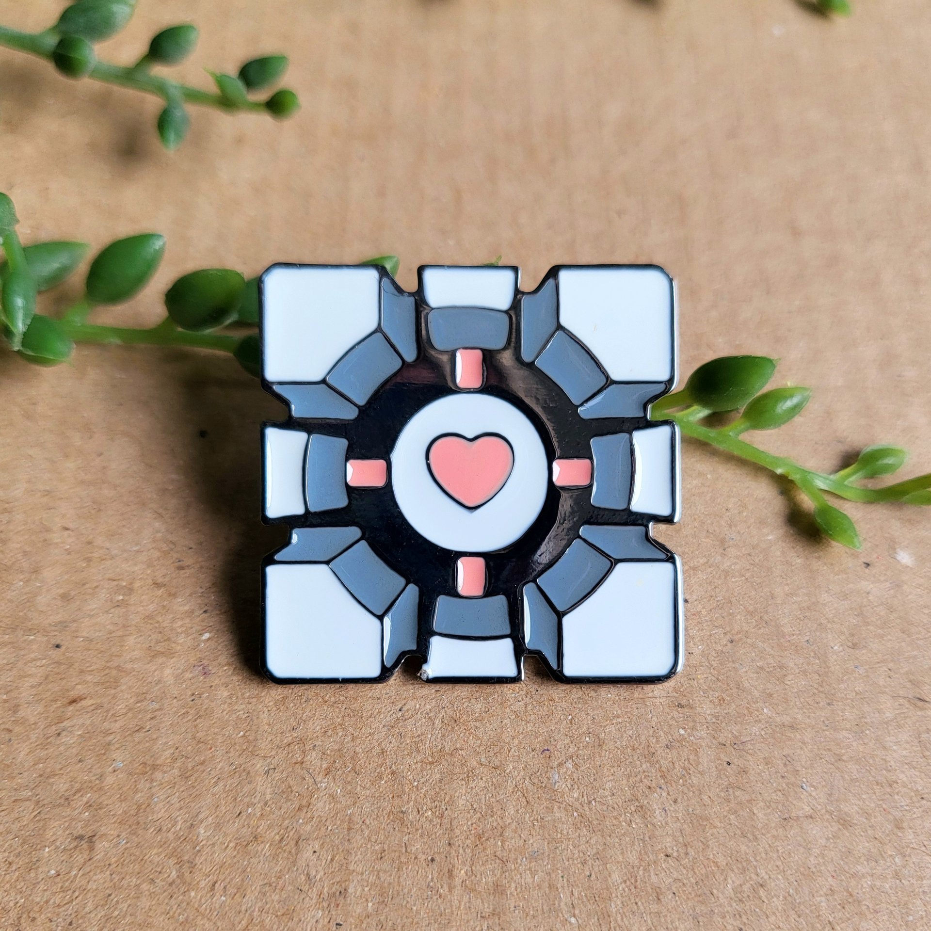 Companion Cube Pin Badge