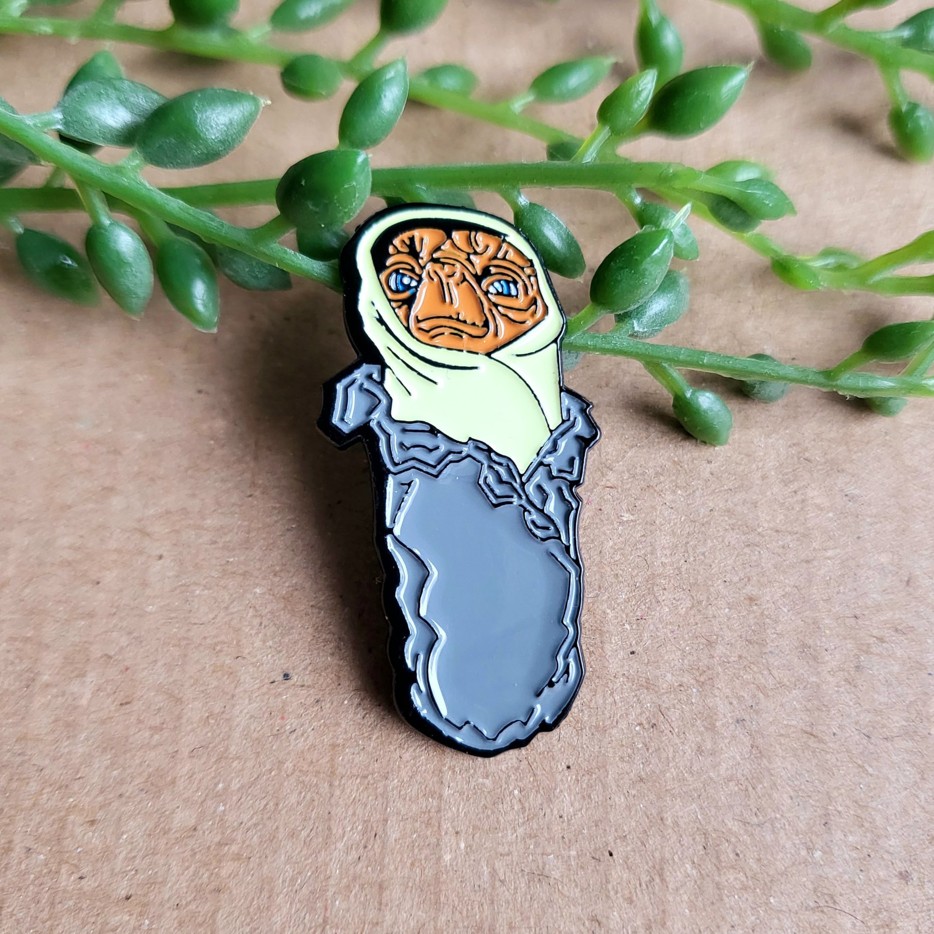 ET Burrito pin badge