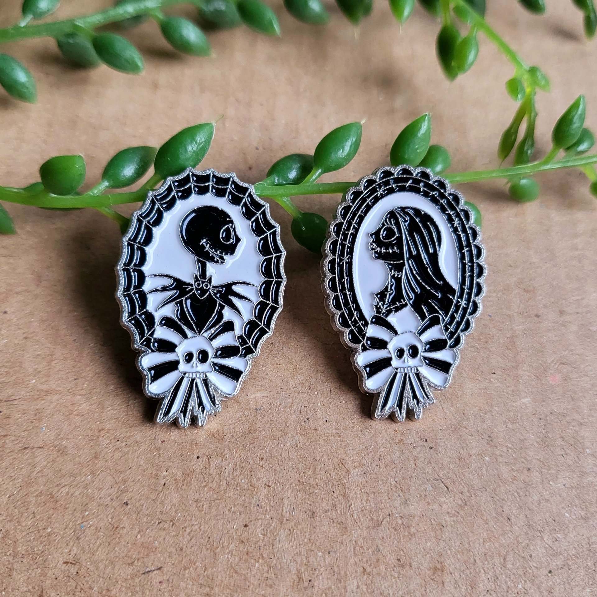 Nightmare Before Christmas Pin Badge set