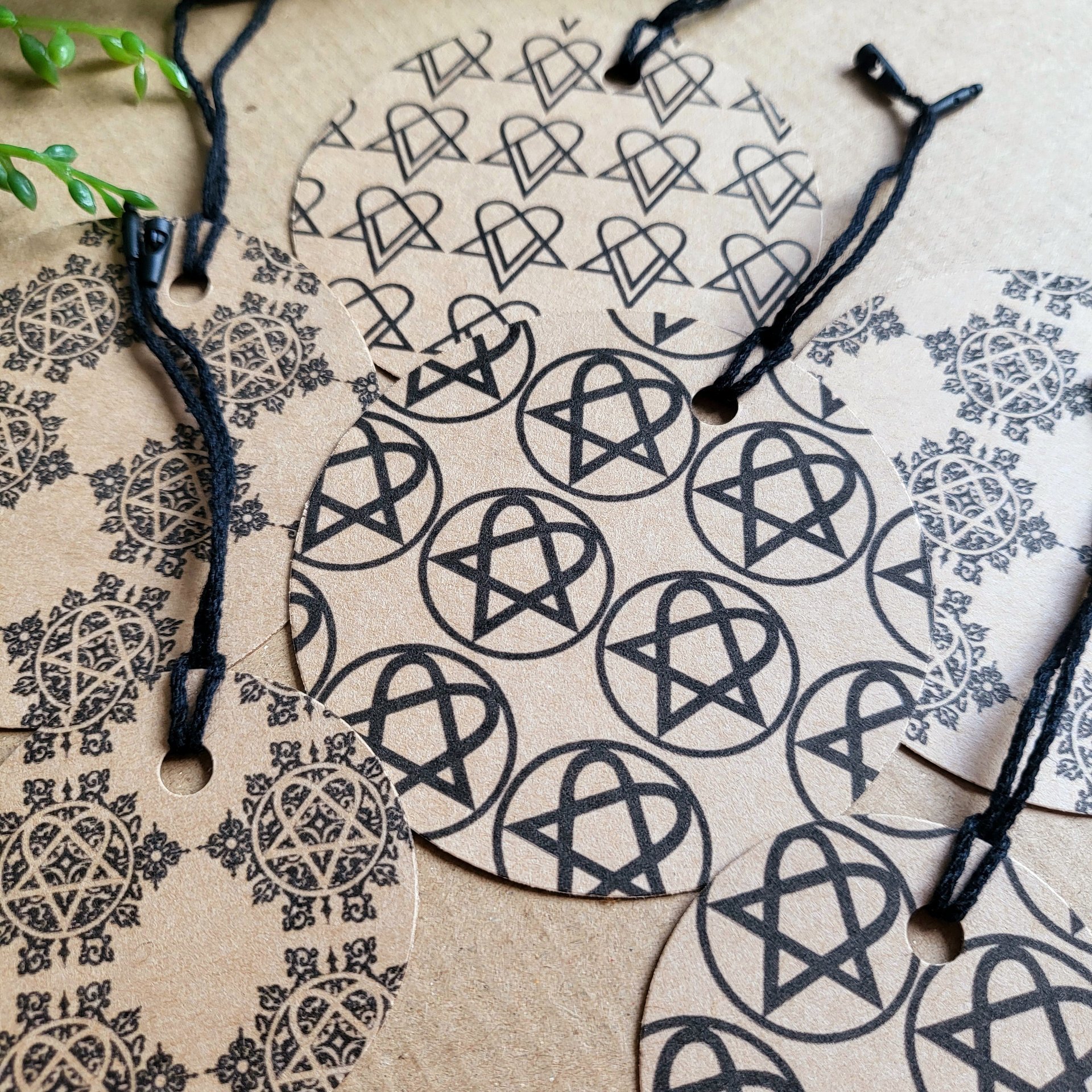 HIM Heartagram Gift Tags