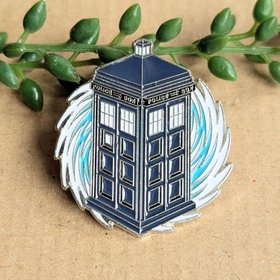 Doctor Who Tardis Enamel Pin badge