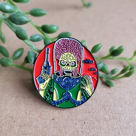 Retro Mars Attacks enamel pin badge