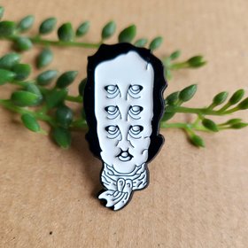 Edgar allan poe Enamel Pin badge