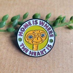 ET enamel pin badge