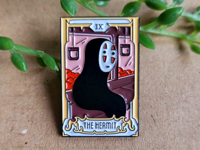 Spirited away No Face Pin Badge - The hermit tarot