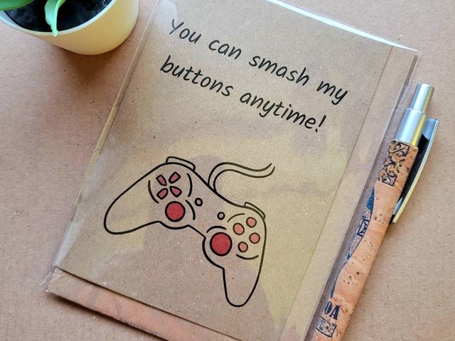 Funny gamer Valentines card - Smash my buttons